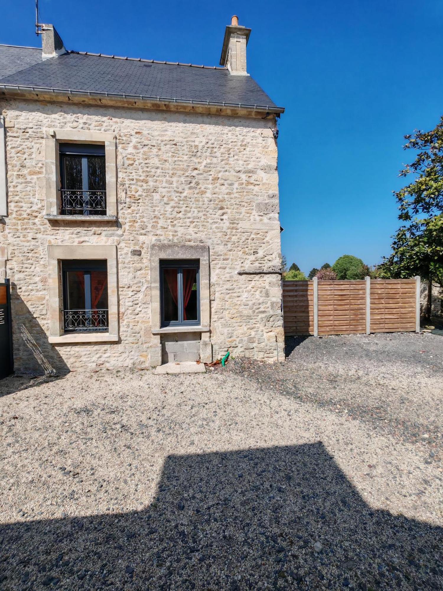Le Domaine De La Gentilhommiere Situee Entre Bayeux Et Arromanches Les Bains Manvieux Exterior foto